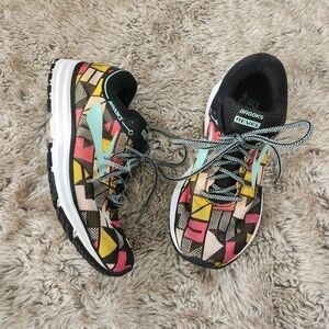 Brooks Multicolor Geometric Sneakers